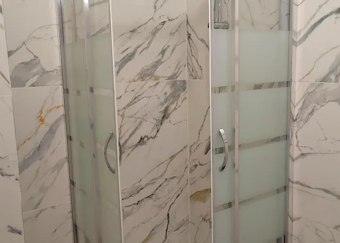 En Centre - 5 Min De La Gare - 62 M2 - 1 A 6 Pers * Creil