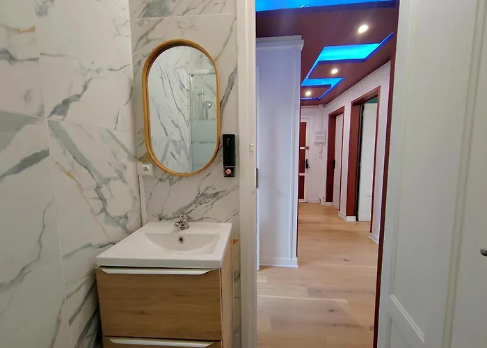 En Centre - 5 Min De La Gare - 62 M2 - 1 A 6 Pers Creil